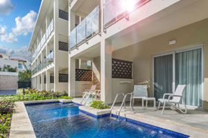 Superior Junior Suite Swim Up rooms at Catalonia Royal La Romana